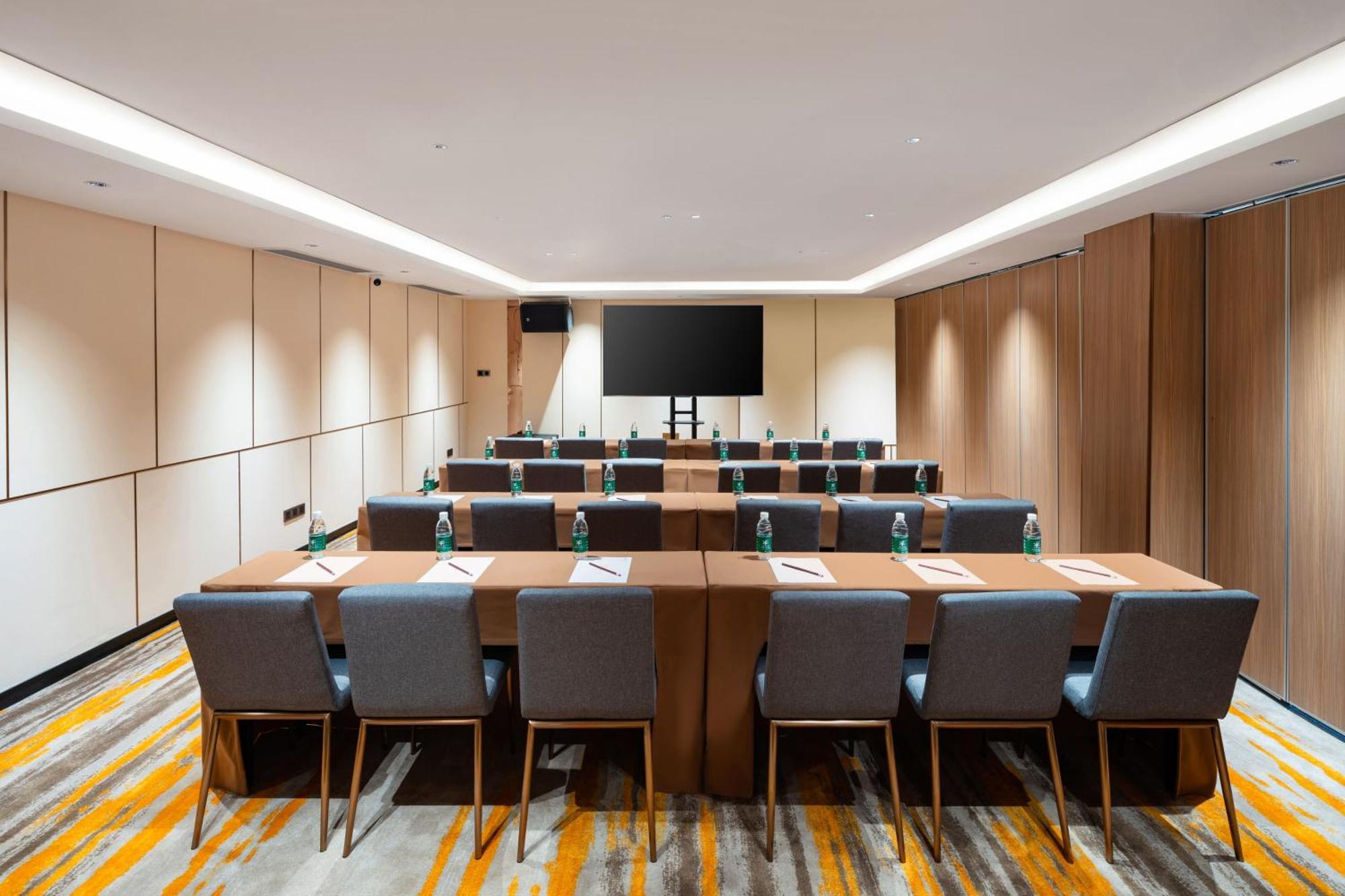 Guangzhou Wogo Yuanbao Hotel-Zhujiang New Town-Free Canton Fair Shuttle Bus & Overseas Buyer Registration Services Екстер'єр фото